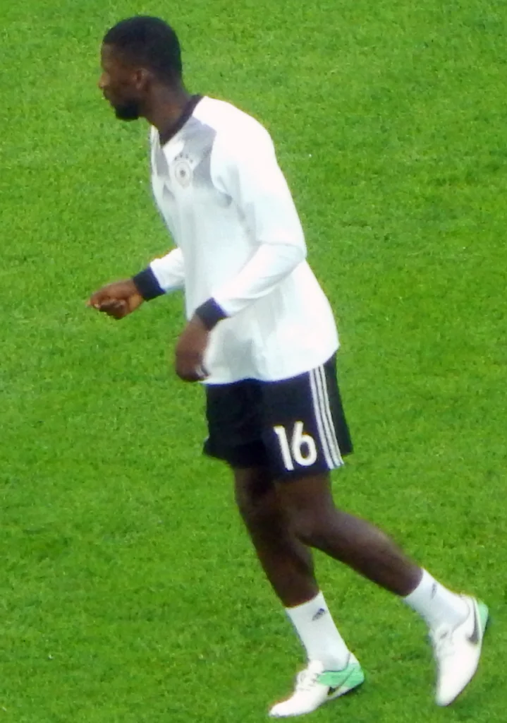 Antonio Rüdiger trong màu áo đội tuyển Đức