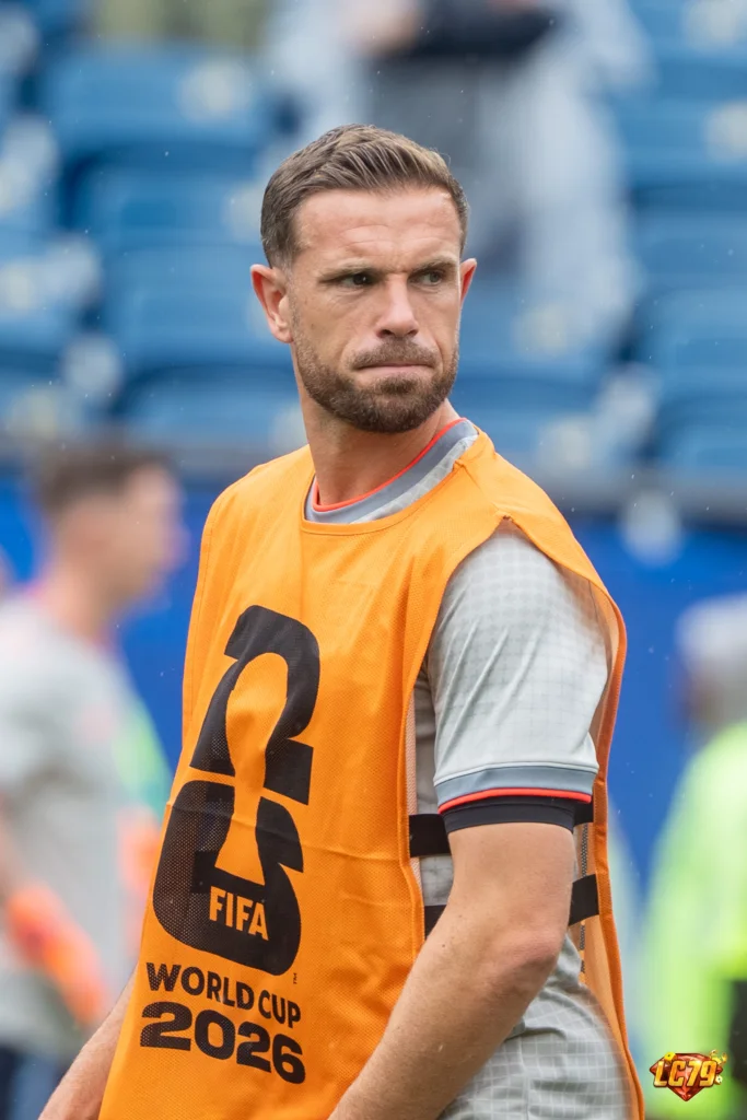 Jordan Henderson trong màu áo tuyển Anh trước vòng tứ kết World Cup 2026