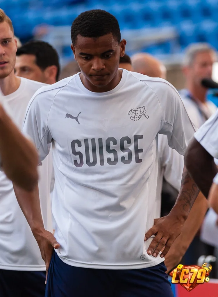 Manuel Akanji Switzerland - ảnh đã gắn watermark LC79