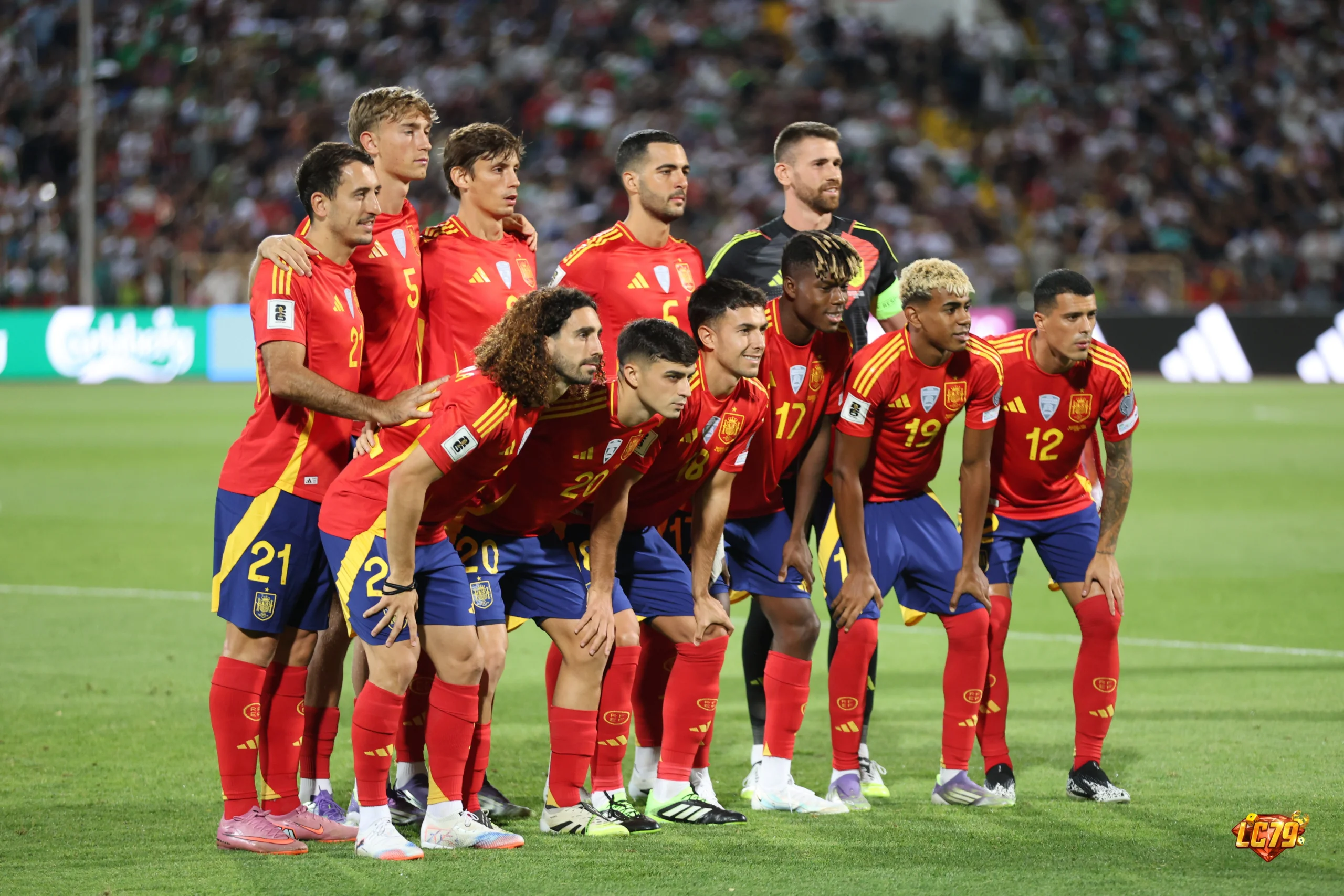 Đội tuyển Spain - ảnh đã gắn watermark LC79