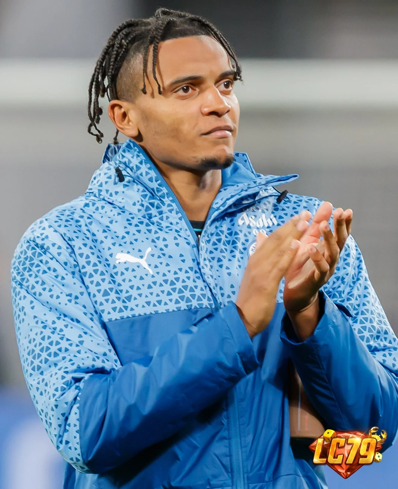 Manuel Akanji trước trận Switzerland vs Algeria
