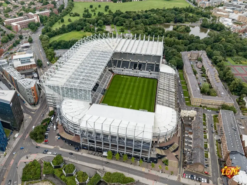 St James Park truoc tran Newcastle vs Hull ngay 19/9