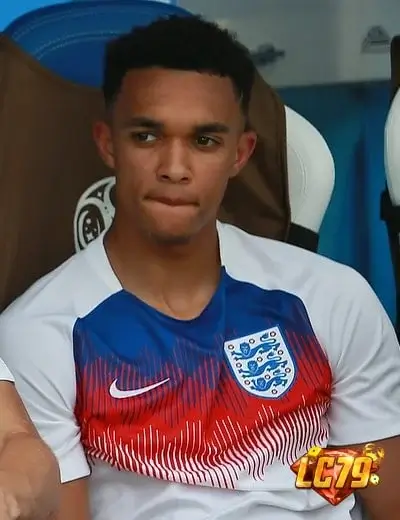 Trent Alexander-Arnold trở lại tuyển Anh trong vai trò hậu vệ phải của Thomas Tuchel