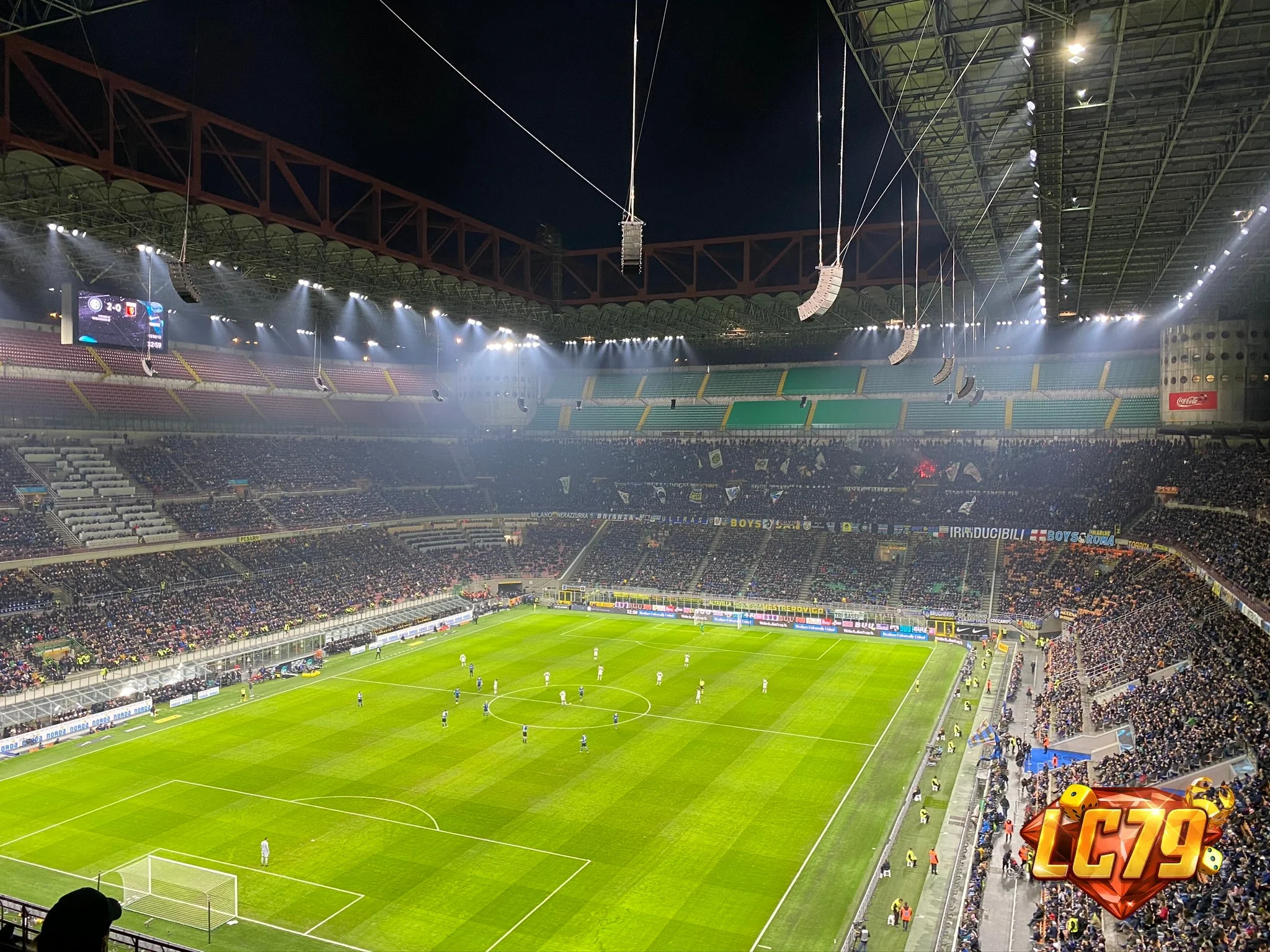 San Siro trong một trận Inter, bối cảnh Inter vs Club Brugge Champions League 13/10